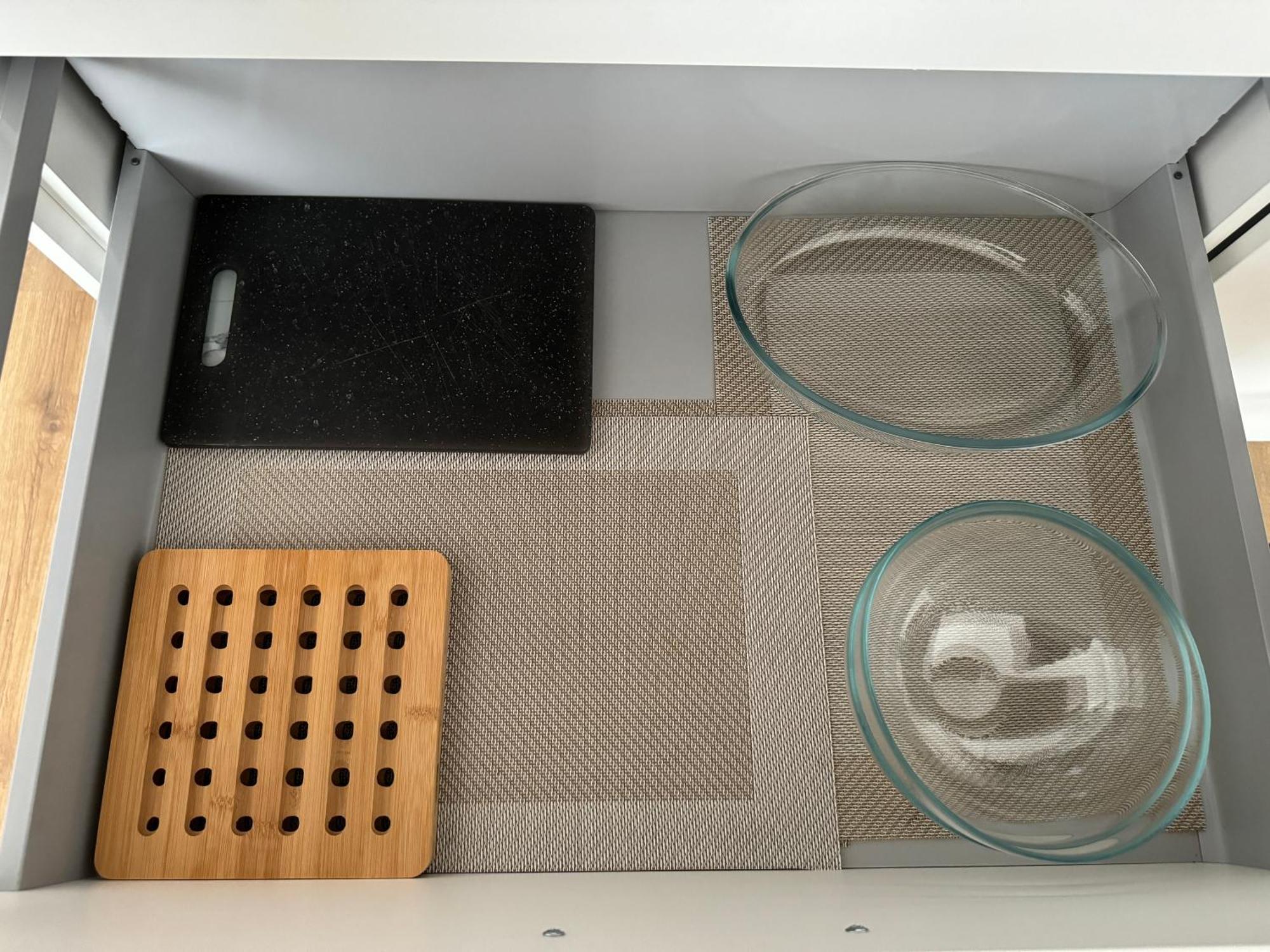 Neue Stilvolle 2-Zimmer Wohnung Im Zentrum Von Волфсбург Екстериор снимка